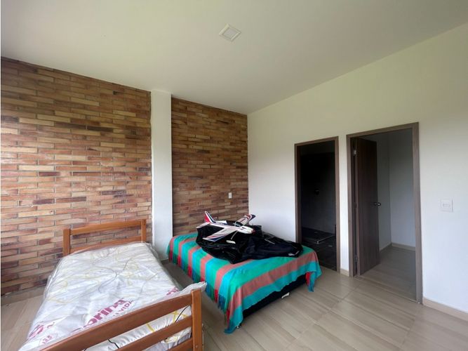 Casa de 6 alcobas en venta en El Carmen De Viboral, Rionegro, 450 m² · foto 7 de 24