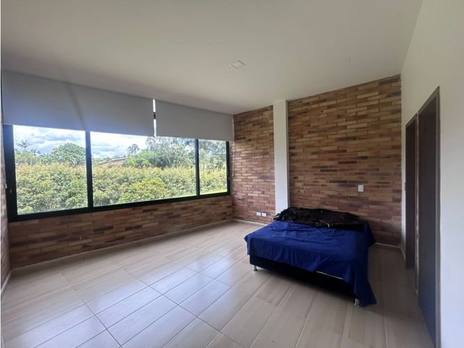 Casa de 6 alcobas en venta en El Carmen De Viboral, Rionegro, 450 m² · foto 9 de 24
