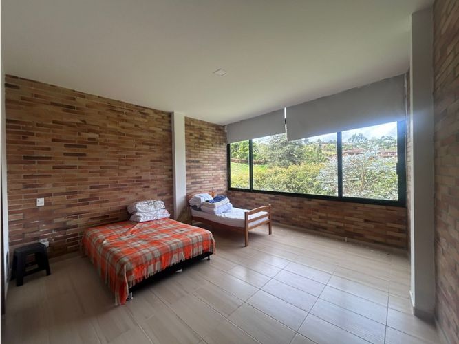 Casa de 6 alcobas en venta en El Carmen De Viboral, Rionegro, 450 m² · foto 14 de 24