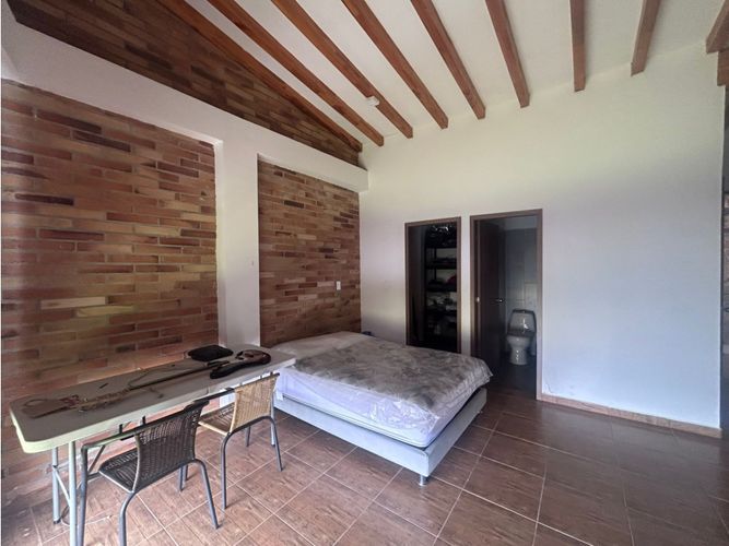 Casa de 6 alcobas en venta en El Carmen De Viboral, Rionegro, 450 m² · foto 15 de 24