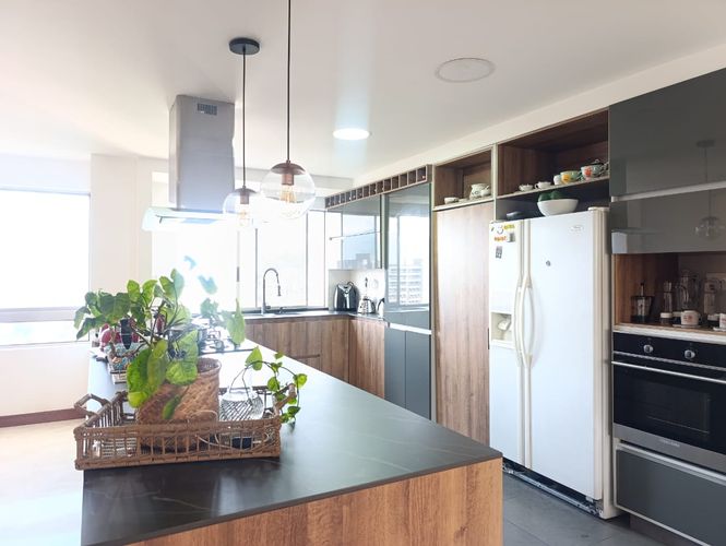 Apartamento de 2 alcobas en arriendo en El Poblado, Medellín, 200 m² · foto 4 de 18