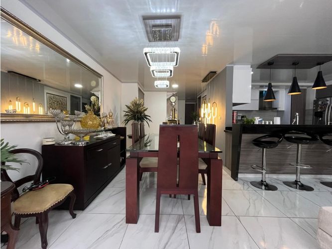 Casa de 6 alcobas en venta en Ciudad Country, Jamundí, 253 m² · foto 8 de 24