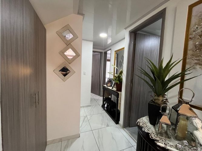 Casa de 6 alcobas en venta en Ciudad Country, Jamundí, 253 m² · foto 13 de 24