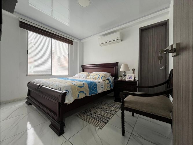 Casa de 6 alcobas en venta en Ciudad Country, Jamundí, 253 m² · foto 15 de 24