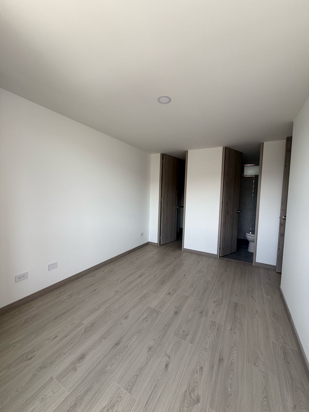 Apartamento en venta en Zona Industrial No. 1, Itagüí · foto 9 de 22