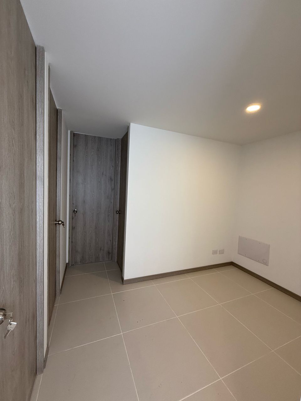 Apartamento en venta en Zona Industrial No. 1, Itagüí · foto 18 de 22