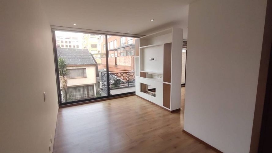 Apartaestudio en venta en Chicó Alto, Bogotá, 66 m² · foto 8 de 16