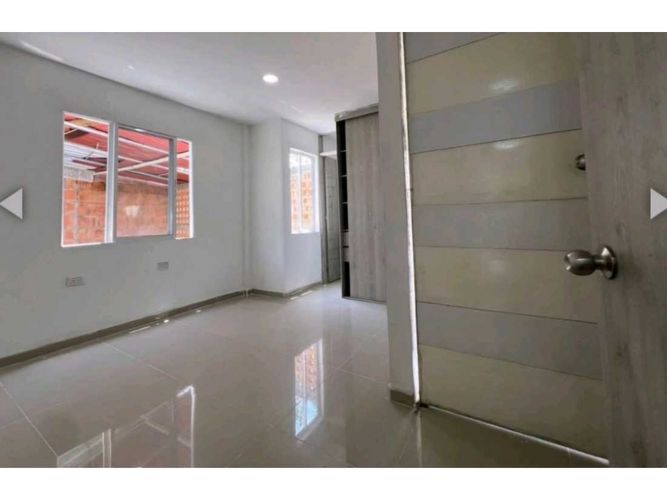 Casa de 4 alcobas en venta en El Castillo, Jamundí, 150 m² · foto 9 de 24