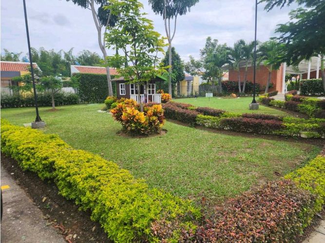 Casa de 4 alcobas en venta en El Castillo, Jamundí, 150 m² · foto 11 de 24