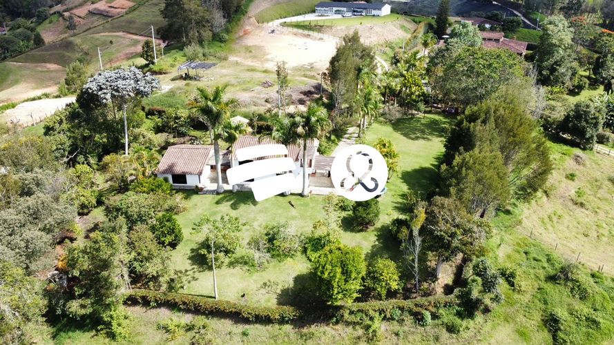 Finca en venta en El Carmen De Viboral, El Carmen de Viboral, 3400 m² · foto 22 de 23