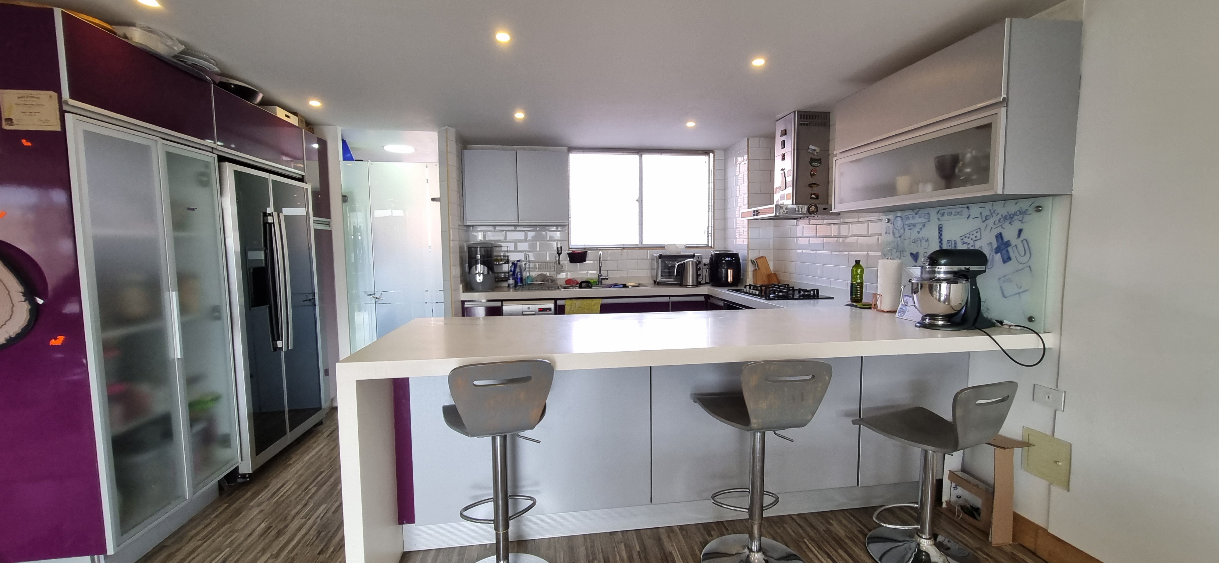 Apartamento en venta en Santa Barbara, Bogotá · foto 6 de 19