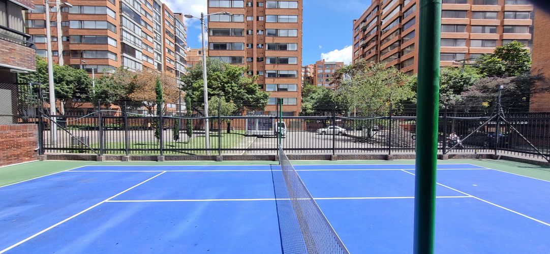 Apartamento de 3 alcobas en venta en Unicentro Bogotá, Bogotá, 157 m² · foto 12 de 24