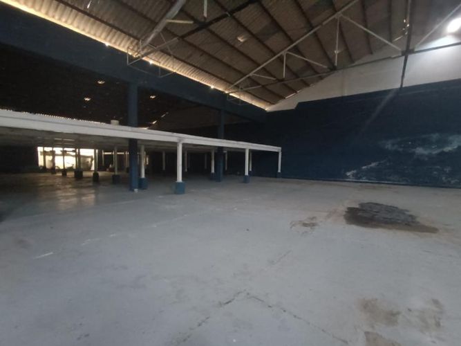 Bodega en arriendo en Pie Del Cerro, Cartagena, 2750 m² · foto 4 de 11