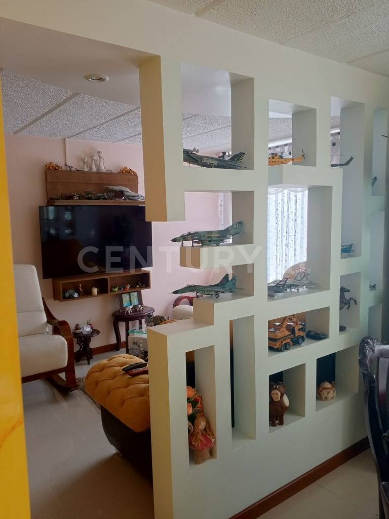 Apartamento en venta en Gran Granada, Bogotá · foto 3 de 19