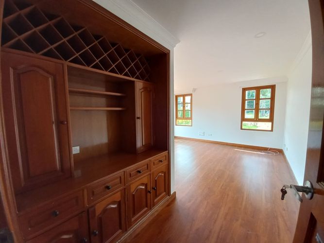 Casa de 4 alcobas en arriendo en Hatogrande, Sopó, 390 m² · foto 16 de 21