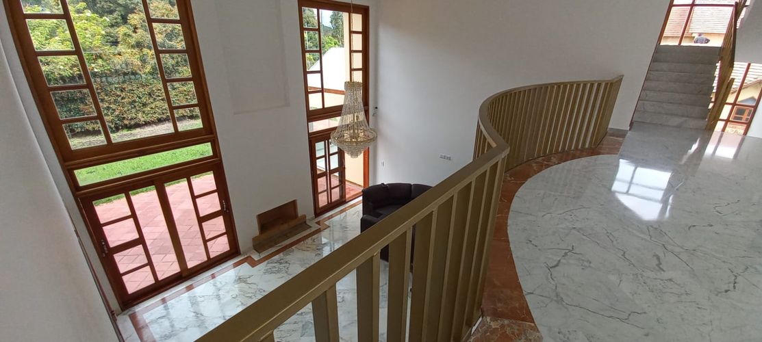 Casa de 4 alcobas en arriendo en Hatogrande, Sopó, 390 m² · foto 2 de 21