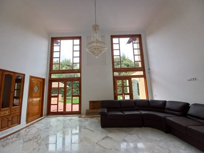 Casa de 4 alcobas en arriendo en Hatogrande, Sopó, 390 m² · foto 3 de 21