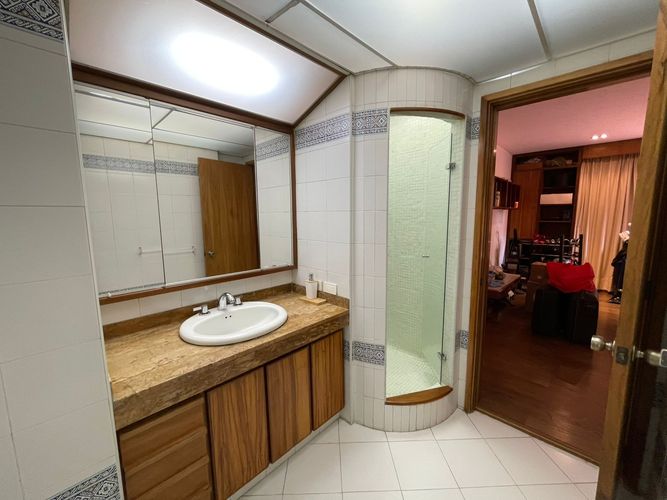 Apartamento en venta en Los Rosales, Bogotá · foto 20 de 24