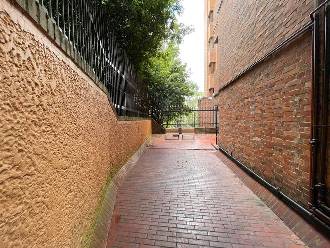Apartamento en venta en Los Rosales, Bogotá · foto 24 de 24