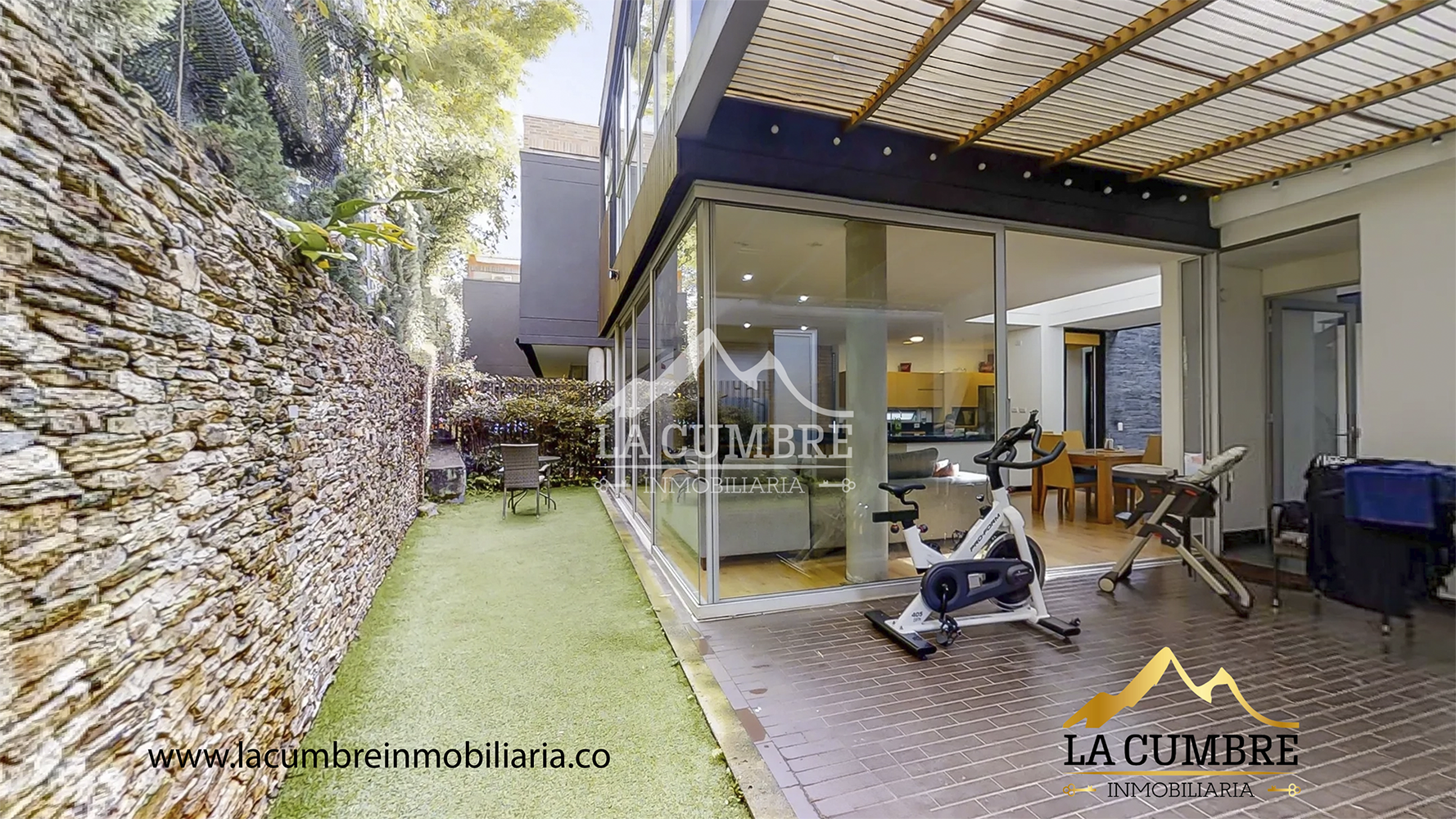 Casa en arriendo en Montessori, Medellín · foto 9 de 18