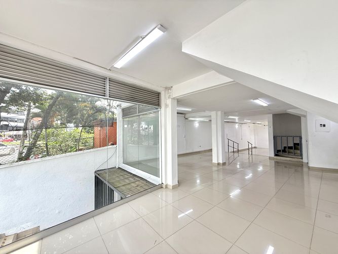 Local en Arriendo en Avenida 30 de agosto, Pereira