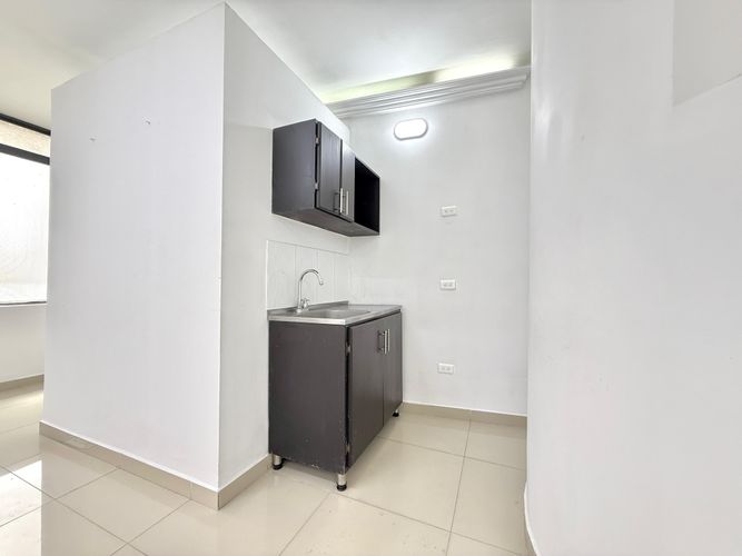 Local en arriendo en Avenida 30 De Agosto, Pereira, 180 m² · foto 5 de 10