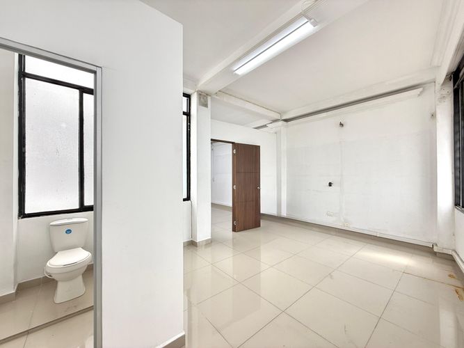 Local en arriendo en Avenida 30 De Agosto, Pereira, 180 m² · foto 8 de 10