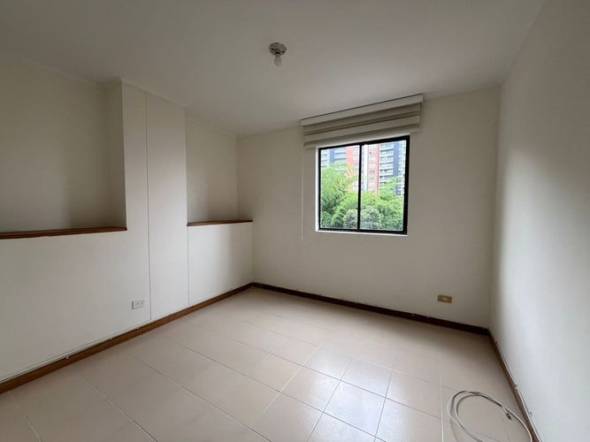 Apartamento de 3 alcobas en arriendo en El Diamante No. 2, Medellín, 103 m² · foto 16 de 19