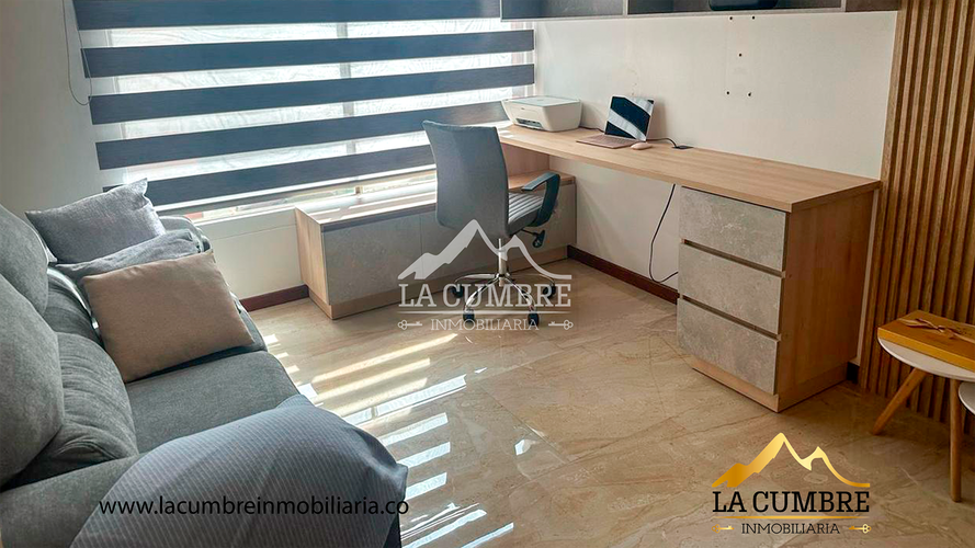 Apartamento de 3 alcobas en arriendo en La Calera, Medellín, 314 m² · foto 4 de 6