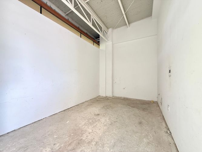 Local en arriendo en Pueblito Cafetero, Pereira, 25 m² · foto 2 de 10