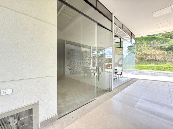 Local en arriendo en Pueblito Cafetero, Pereira, 25 m² · foto 6 de 10