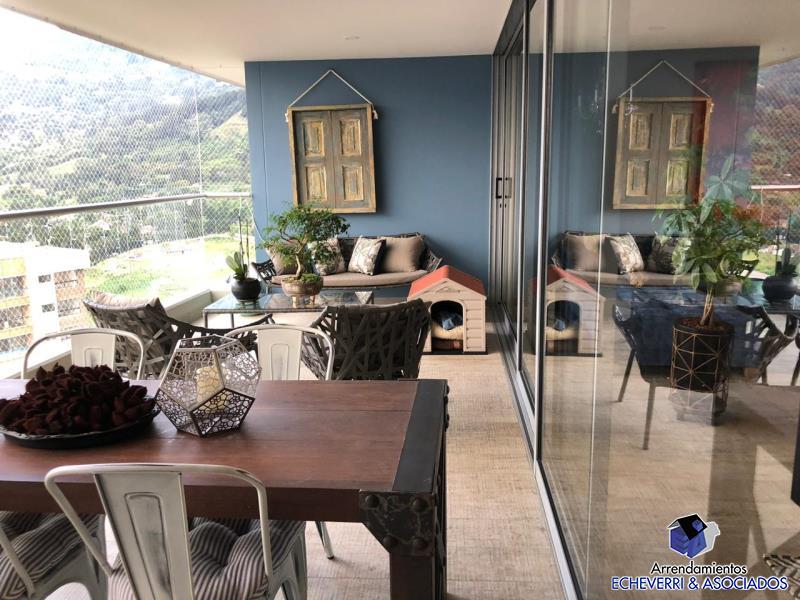 Apartamento en venta en Loma De Las Brujas, Envigado · foto 9 de 19