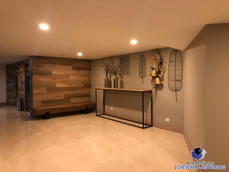 Apartamento en venta en Loma De Las Brujas, Envigado · foto 10 de 19
