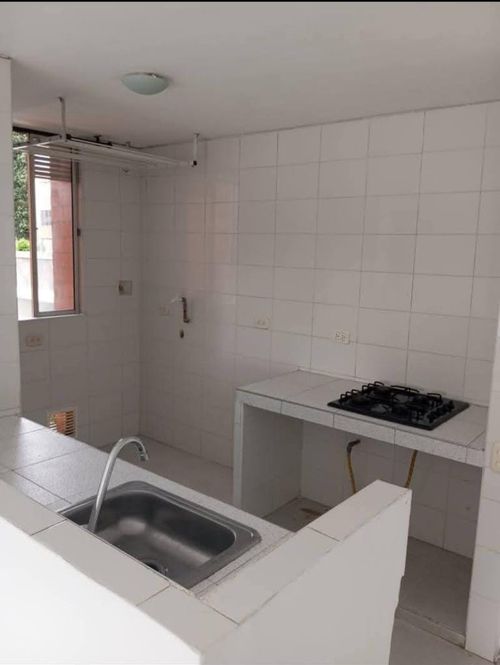 Apartamento de 3 alcobas en venta en Paseo Real Ii, Piedecuesta, 58 m² · foto 3 de 11