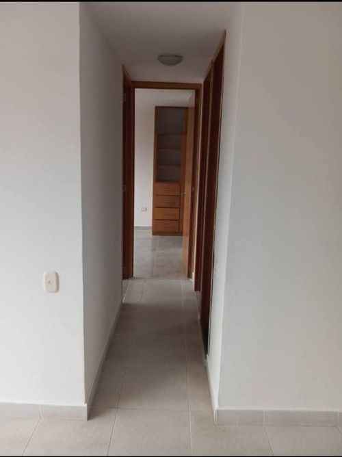 Apartamento de 3 alcobas en venta en Paseo Real Ii, Piedecuesta, 58 m² · foto 4 de 11