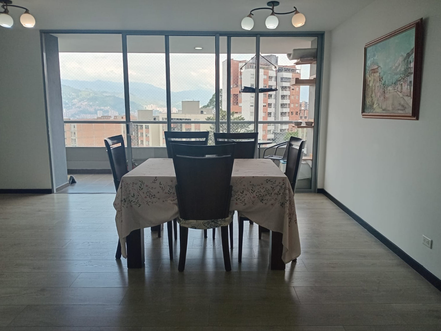 Apartamento en Venta en Loma del Esmeraldal, Envigado