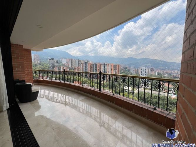 Apartamento de 3 alcobas en venta en La Frontera, Medellín, 300 m² · foto 19 de 19