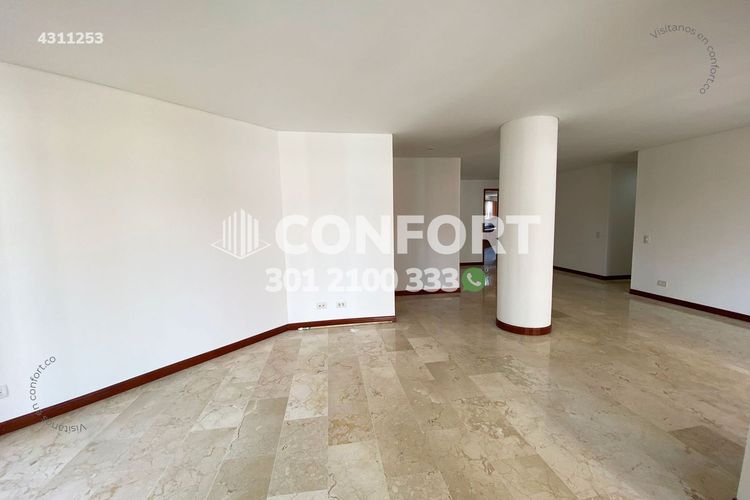Apartamento de 3 alcobas en arriendo en Laureles, Medellín, 160 m² · foto 7 de 24