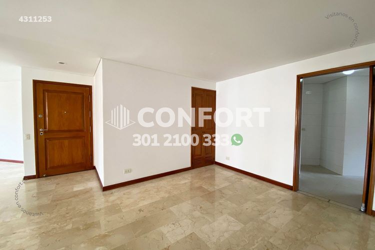 Apartamento de 3 alcobas en arriendo en Laureles, Medellín, 160 m² · foto 16 de 24