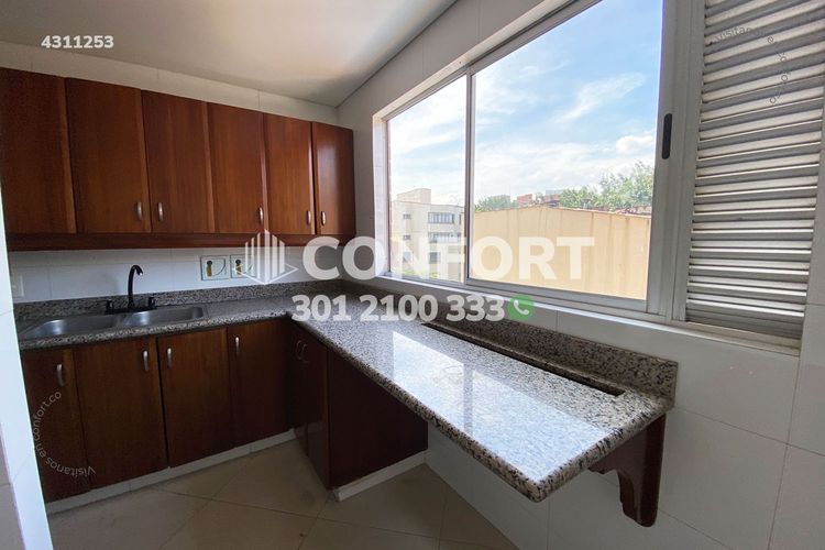 Apartamento de 3 alcobas en arriendo en Laureles, Medellín, 160 m² · foto 24 de 24