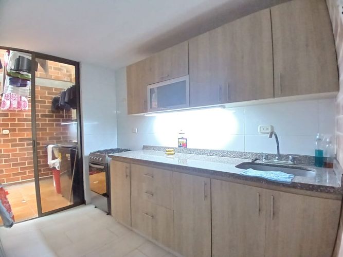 Casa de 3 alcobas en venta en Primavera Azul, Dosquebradas, 100 m² · foto 4 de 15