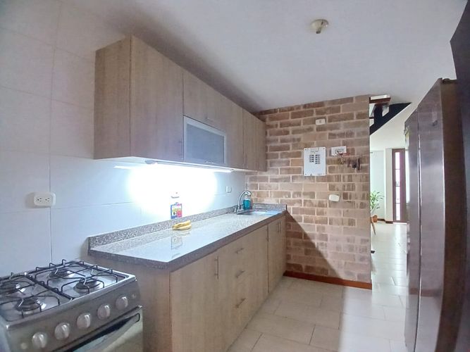 Casa de 3 alcobas en venta en Primavera Azul, Dosquebradas, 100 m² · foto 3 de 15