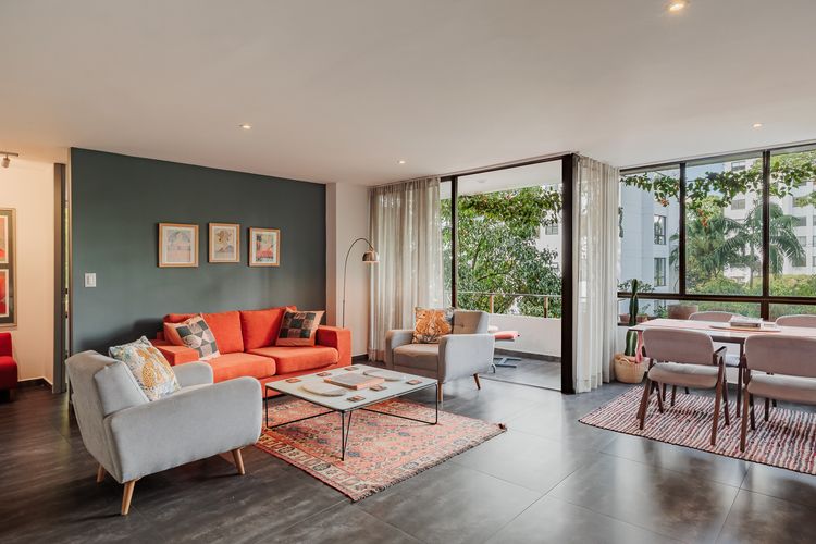 Apartamento de 2 alcobas en venta en El Poblado, Medellín, 122 m² · foto 5 de 23