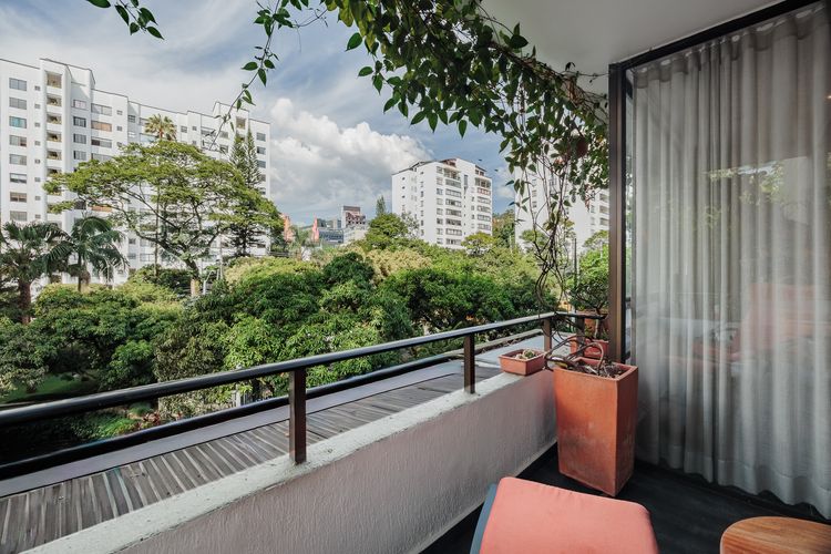 Apartamento de 2 alcobas en venta en El Poblado, Medellín, 122 m² · foto 21 de 23