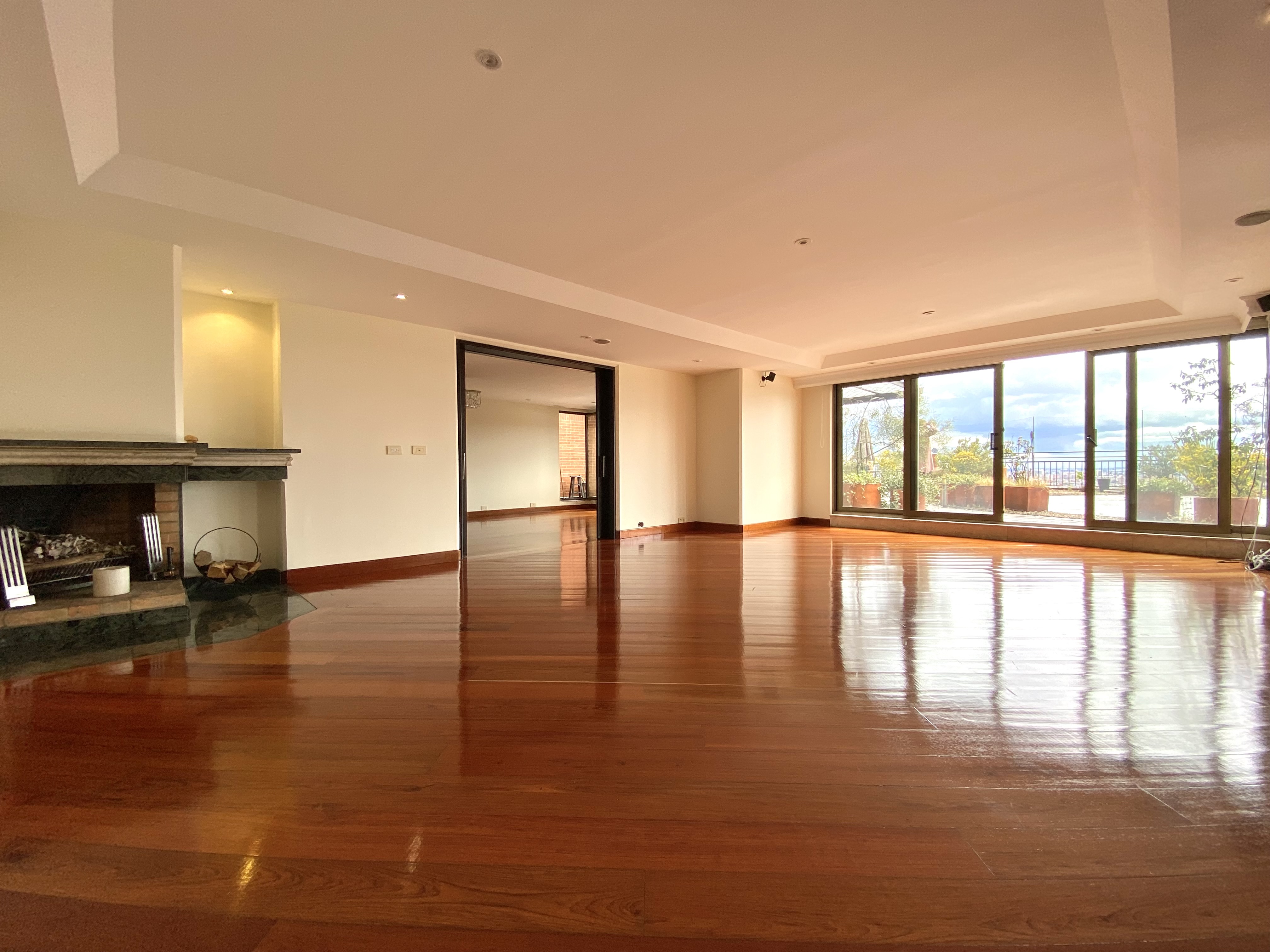 Apartamento en venta en El Refugio, Bogotá · foto 4 de 24