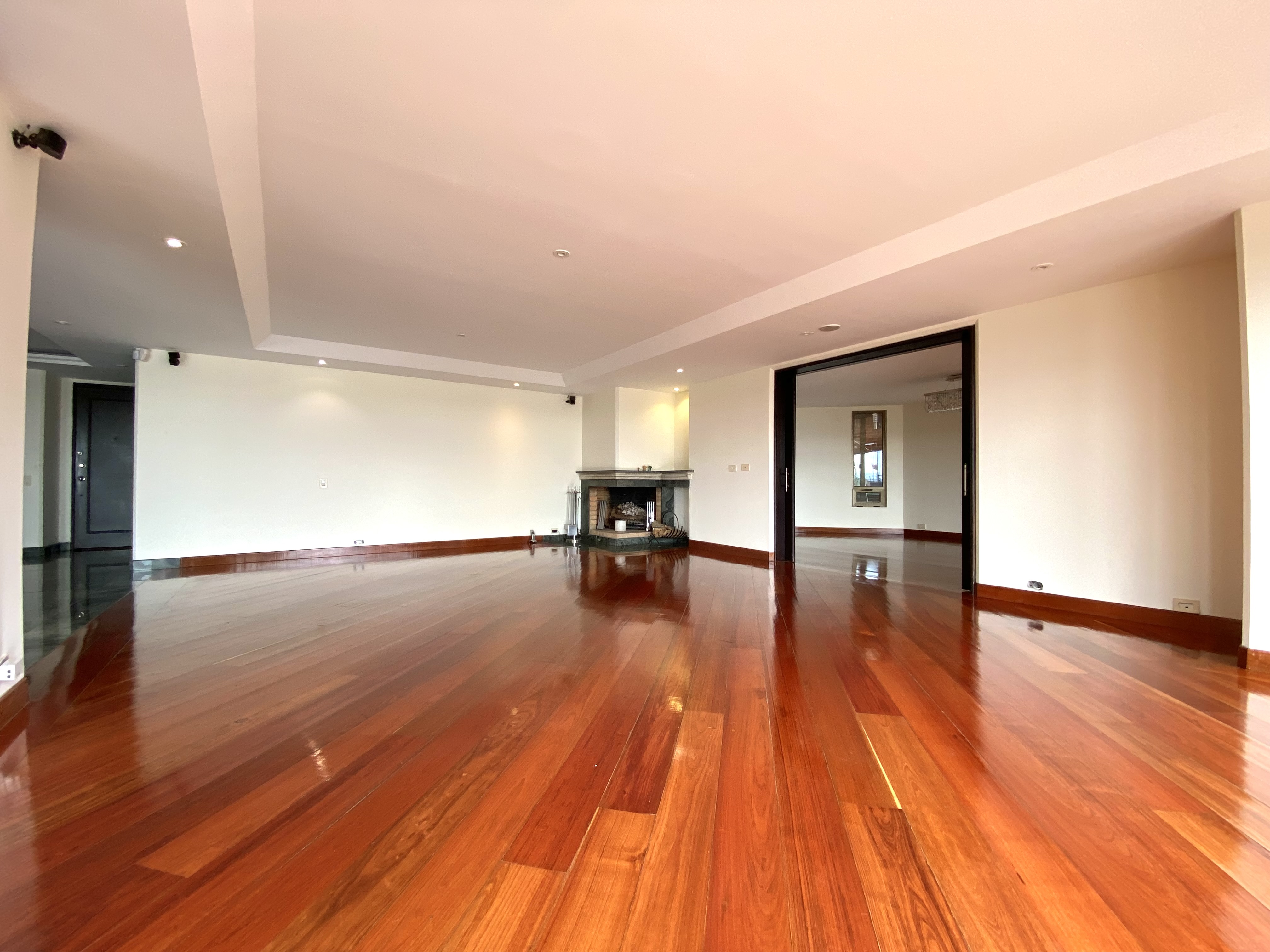 Apartamento en venta en El Refugio, Bogotá · foto 6 de 24