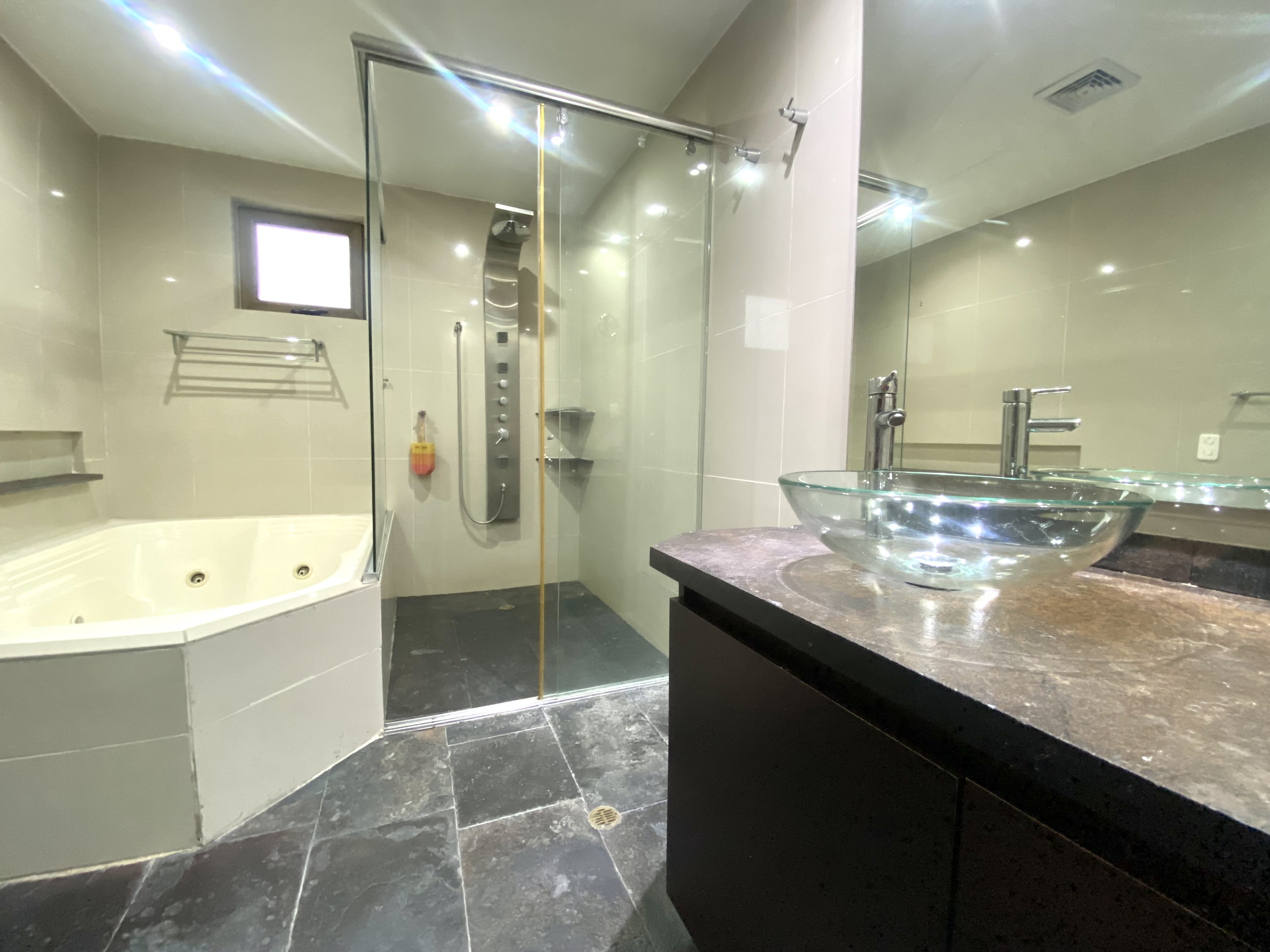 Apartamento en venta en El Refugio, Bogotá · foto 11 de 24