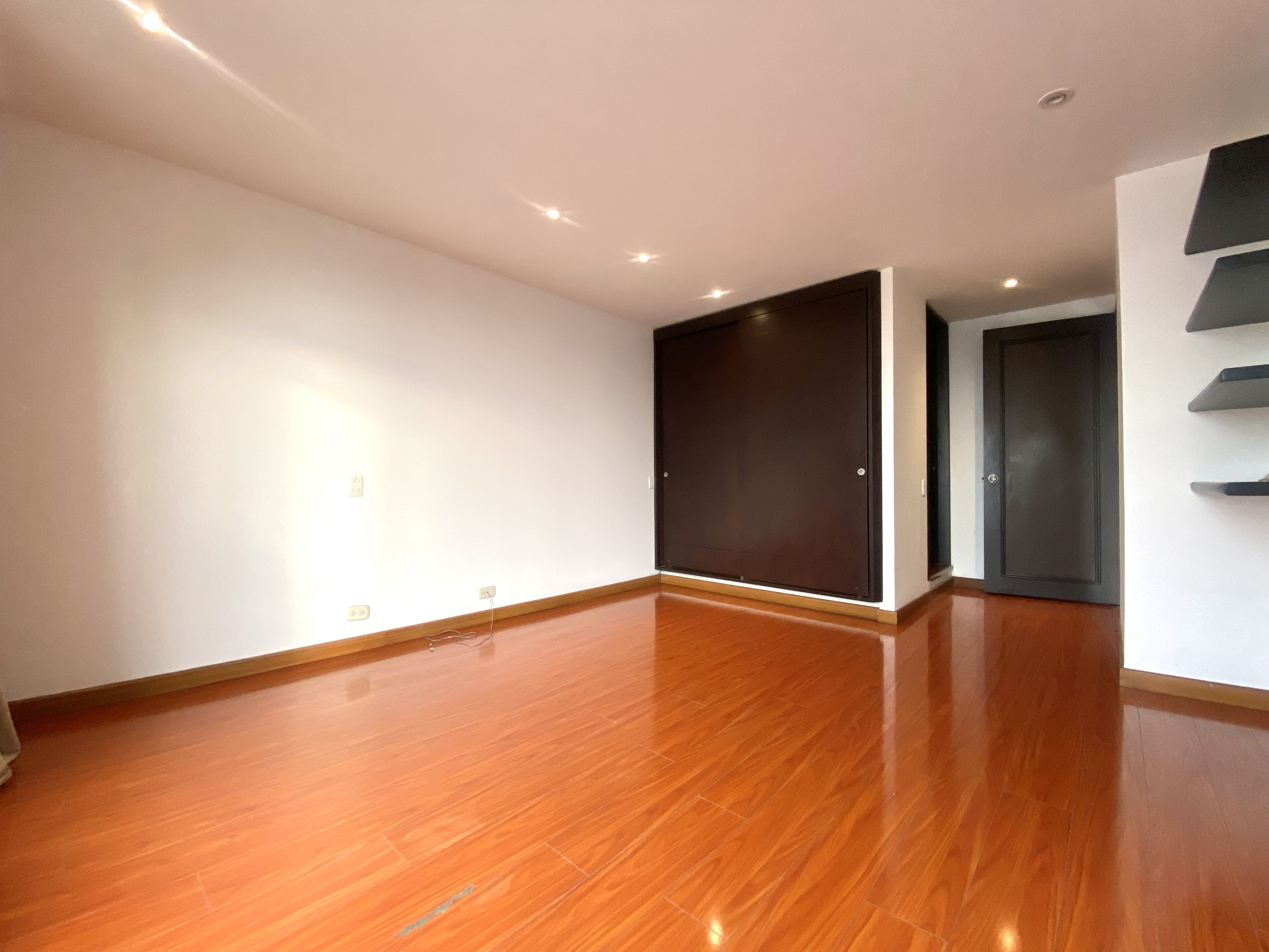 Apartamento en venta en El Refugio, Bogotá · foto 16 de 24