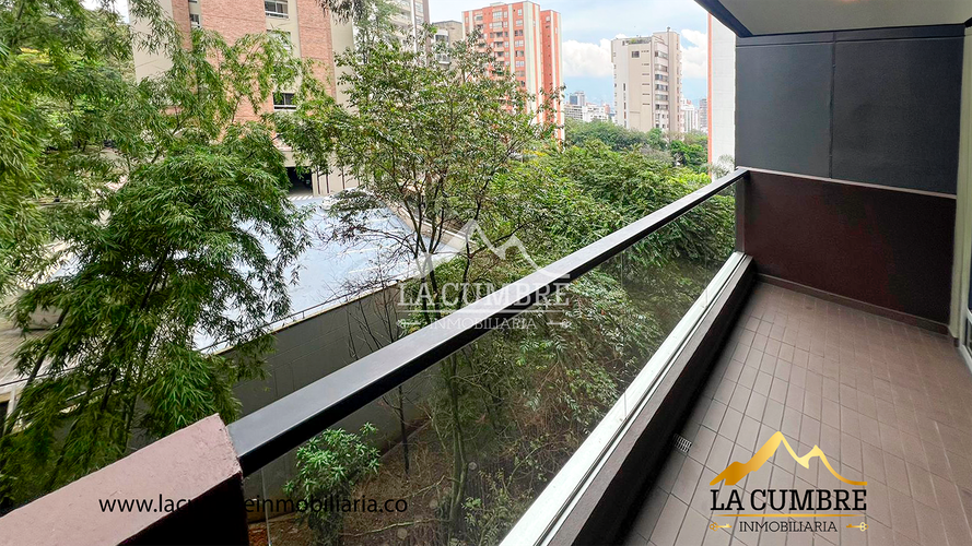 Apartamento de 3 alcobas en arriendo en Los Balsos, Medellín, 90 m² · foto 6 de 12