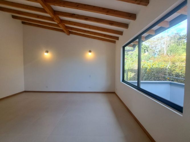 Casa de 4 alcobas en venta en Ub. Serranias, Rionegro, 186 m² · foto 8 de 20